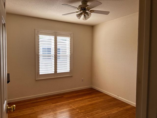 4309 Hazelnut Dr, Modesto, CA 95356