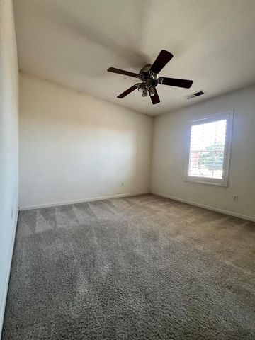 4309 Hazelnut Dr, Modesto, CA 95356