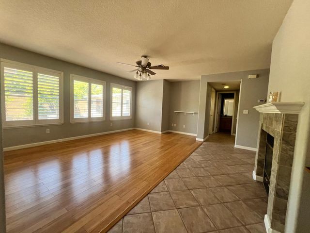 4309 Hazelnut Dr, Modesto, CA 95356