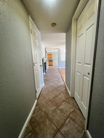 4309 Hazelnut Dr, Modesto, CA 95356