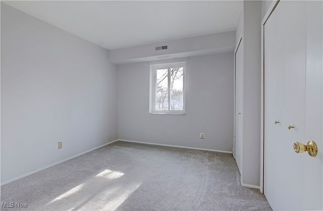 3675 Clague Road 216, North Olmsted, OH 44070