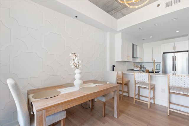 1510 Demonbreun St Apt 807, Nashville, TN 37203