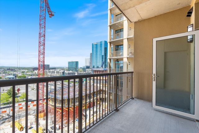 1510 Demonbreun St Apt 807, Nashville, TN 37203