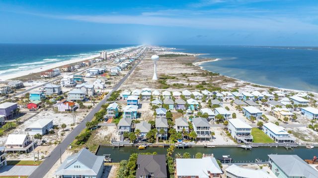 1406 Homeport Drive, Navarre, FL 32566