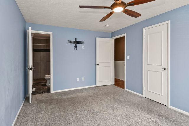 850 S Mumford Drive, Springfield, MO 65809