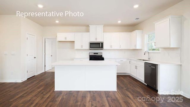 163 Apple Orchard Court, Statesville, NC 28677