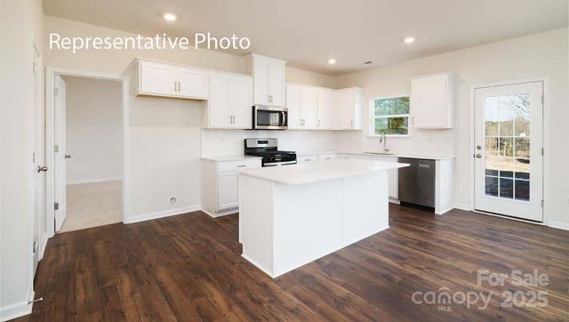 163 Apple Orchard Court, Statesville, NC 28677