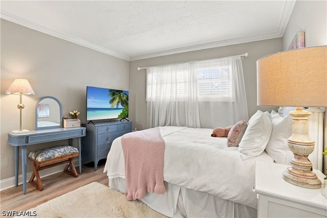 1100 8th AVE S 210B, Naples, FL 34102