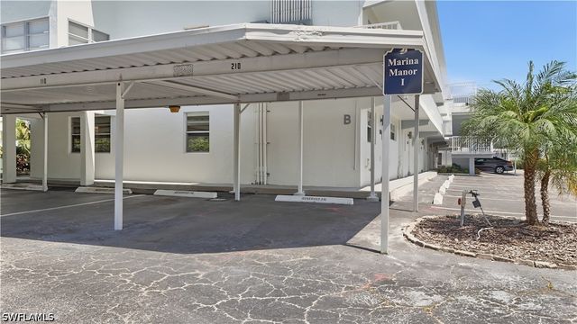 1100 8th AVE S 210B, Naples, FL 34102