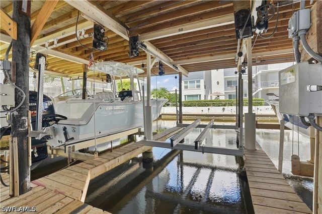 1100 8th AVE S 210B, Naples, FL 34102