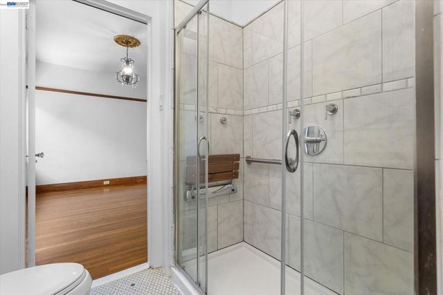 3246 MLK Jr. Way, Oakland, CA 94609