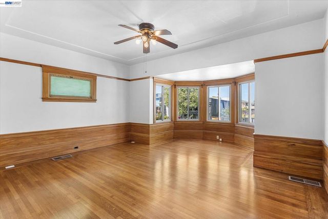 3246 MLK Jr. Way, Oakland, CA 94609