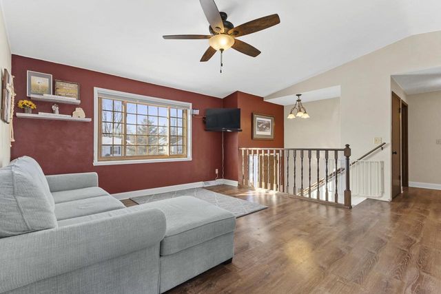 1259 BARTLEIN COURT, Menasha, WI 54952