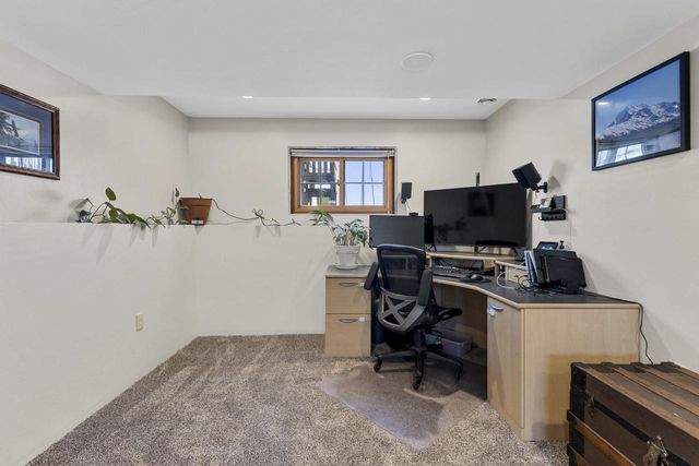 1259 BARTLEIN COURT, Menasha, WI 54952