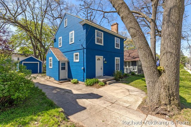 926 Joslin Street, Grand Rapids, MI 49507