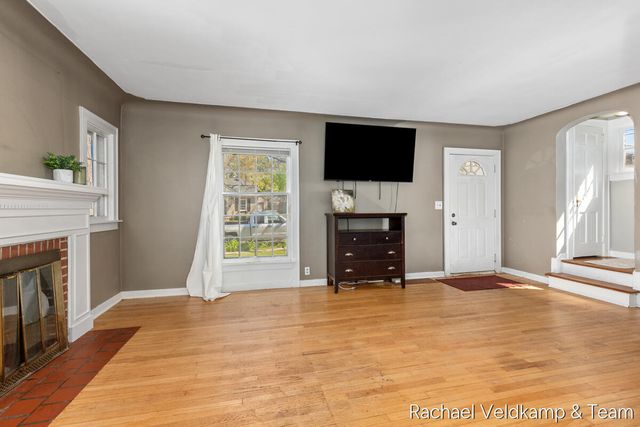 926 Joslin Street, Grand Rapids, MI 49507