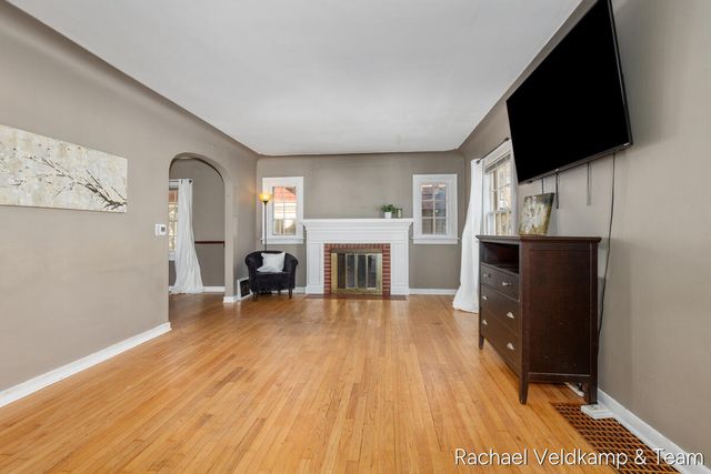 926 Joslin Street, Grand Rapids, MI 49507