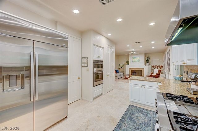 7995 Rio Rico Drive, Las Vegas, NV 89113