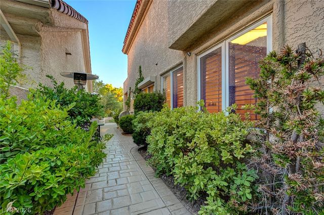 7995 Rio Rico Drive, Las Vegas, NV 89113