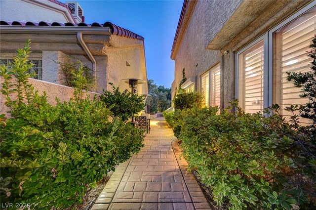 7995 Rio Rico Drive, Las Vegas, NV 89113
