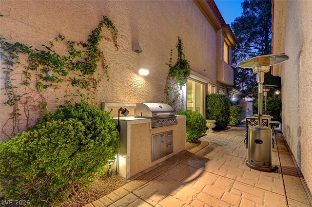 7995 Rio Rico Drive, Las Vegas, NV 89113