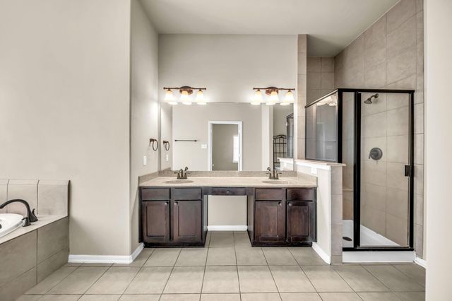 2614 Winding Creek Way, Conroe, TX 77385