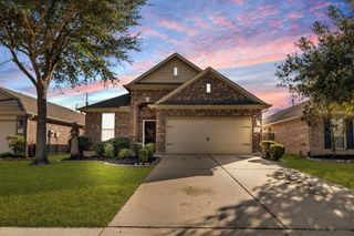 2614 Winding Creek Way, Conroe, TX 77385