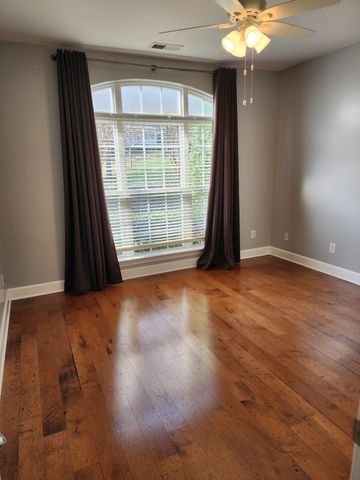 1309 Concord Mill Ln, Nashville, TN 37211