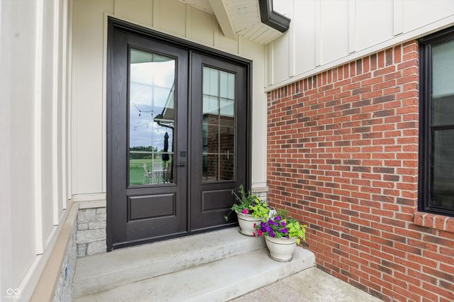 4075 E State Road 44, Shelbyville, IN 46176