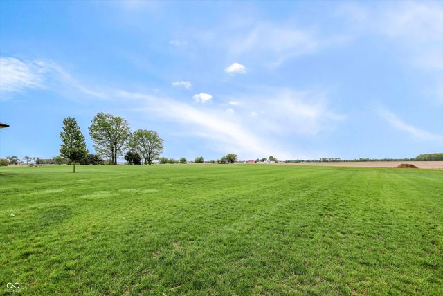 4075 E State Road 44, Shelbyville, IN 46176