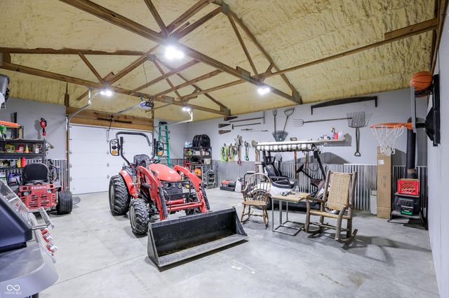 4075 E State Road 44, Shelbyville, IN 46176