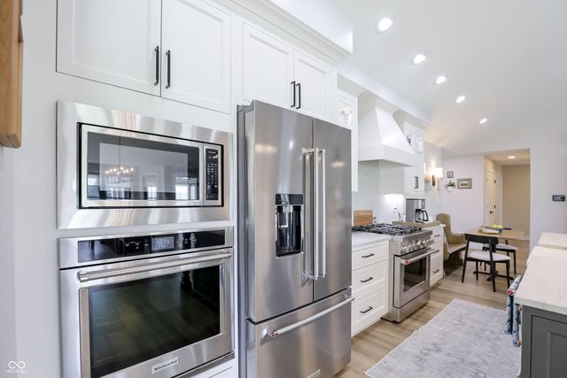 4075 E State Road 44, Shelbyville, IN 46176