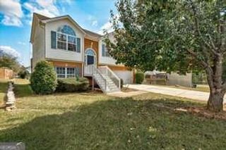 1604 Lady Maria Court, Locust Grove, GA 30248