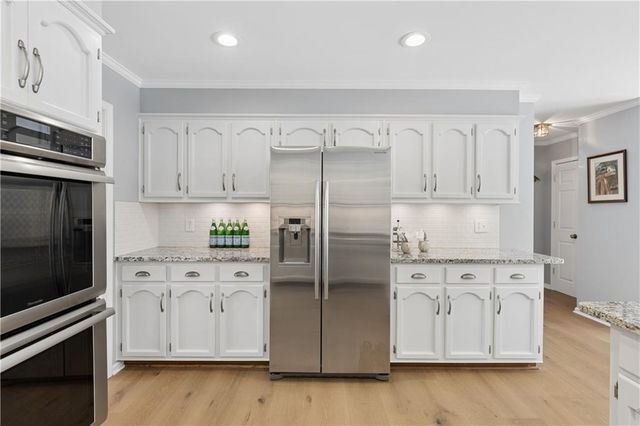 8830 Willowbrae Lane, Roswell, GA 30076