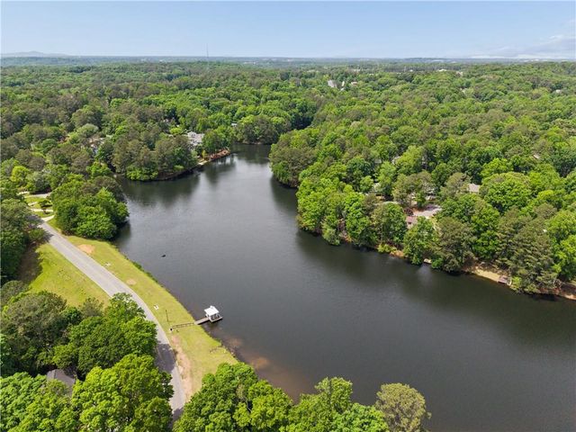 8830 Willowbrae Lane, Roswell, GA 30076