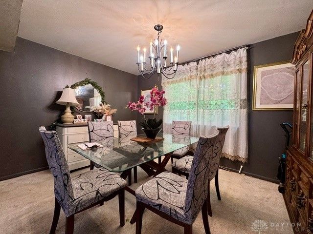 5513 Florrel Crest Lane, Dayton, OH 45415