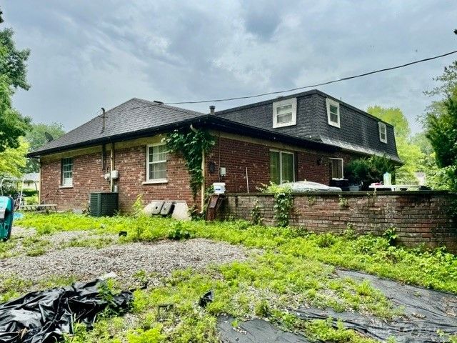 5513 Florrel Crest Lane, Dayton, OH 45415