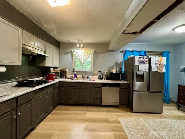 5513 Florrel Crest Lane, Dayton, OH 45415