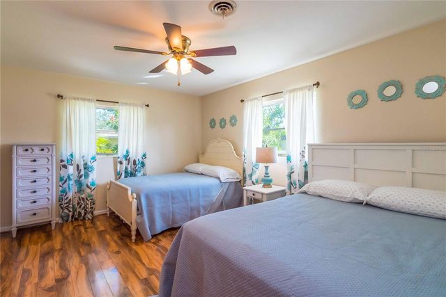 2521 WEBBER STREET, Sarasota, FL 34239