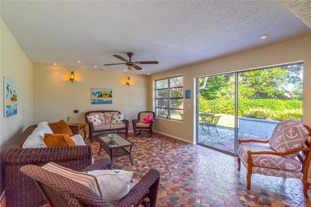 2521 WEBBER STREET, Sarasota, FL 34239