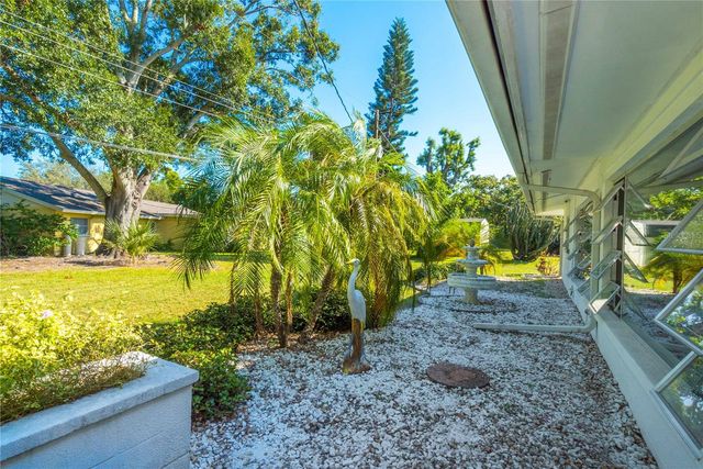 2521 WEBBER STREET, Sarasota, FL 34239