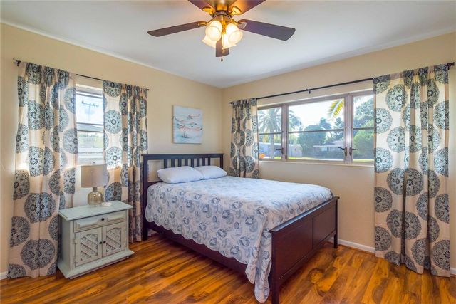 2521 WEBBER STREET, Sarasota, FL 34239