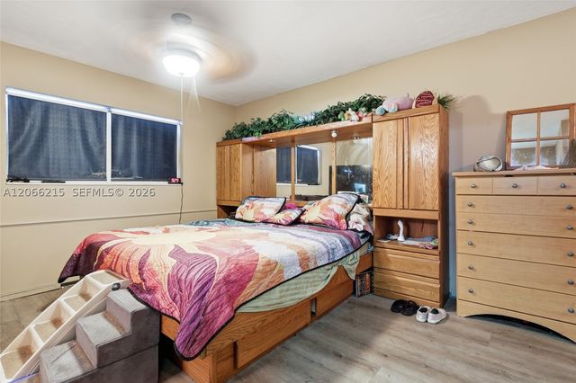 10235 Pan American Dr, Cutler Bay, FL 33189
