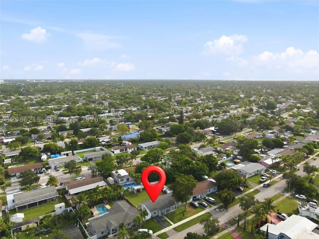 10235 Pan American Dr, Cutler Bay, FL 33189