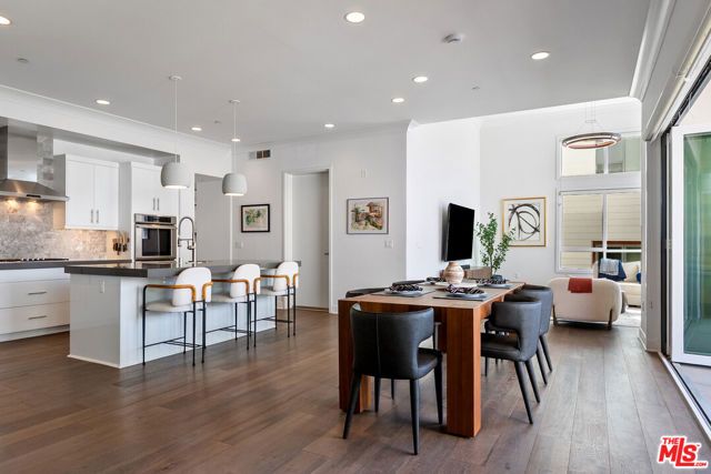 12491 Osprey Lane 3, Los Angeles, CA 90094