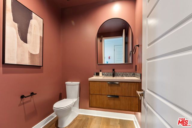 12491 Osprey Lane 3, Los Angeles, CA 90094