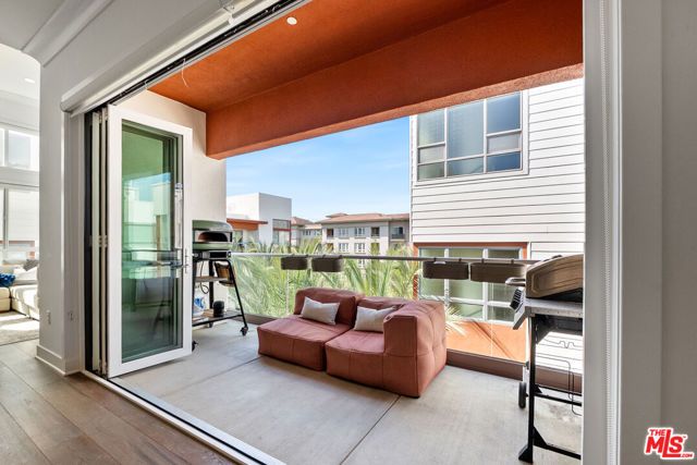 12491 Osprey Lane 3, Los Angeles, CA 90094