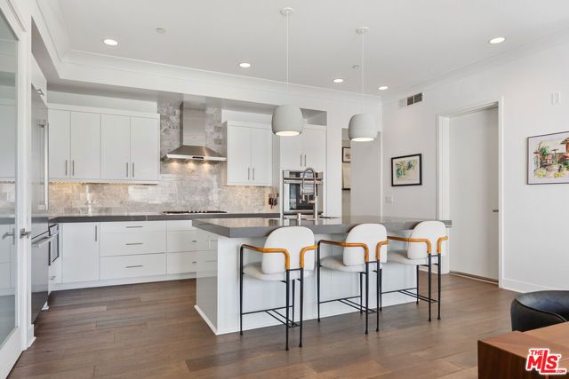 12491 Osprey Lane 3, Los Angeles, CA 90094