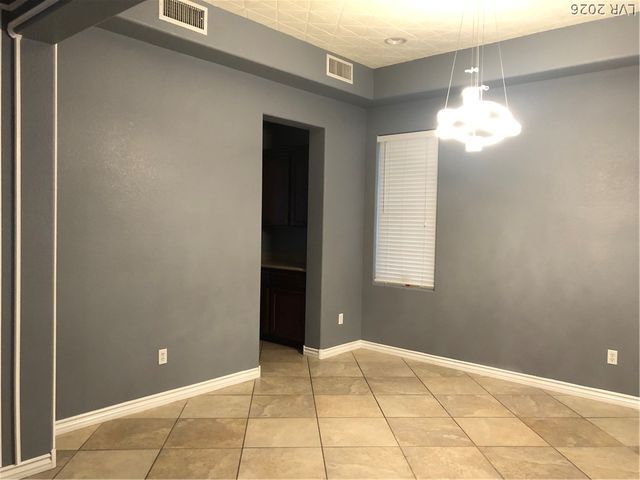 1885 Cape Cod Landing Drive, Las Vegas, NV 89135