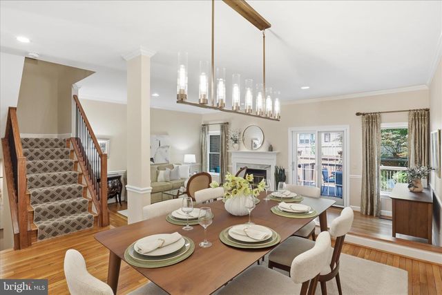 1496 HAMPTON HILL CIR, Mclean, VA 22101